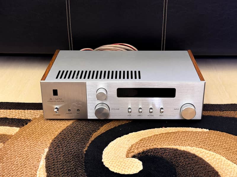 JBL SA750 Stereo Integrated Amplifier Silver