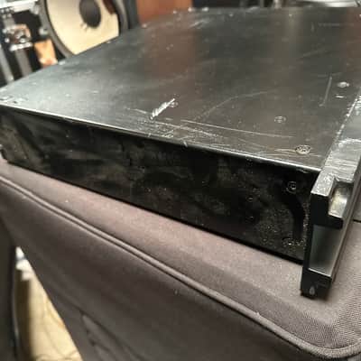 QSC K2 amplifier image 5