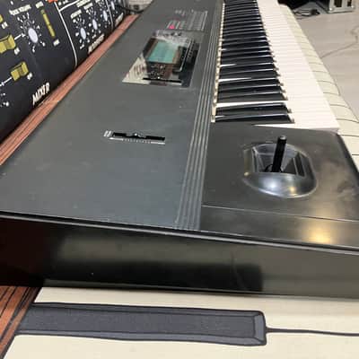 Korg T3 Music Workstation image 7