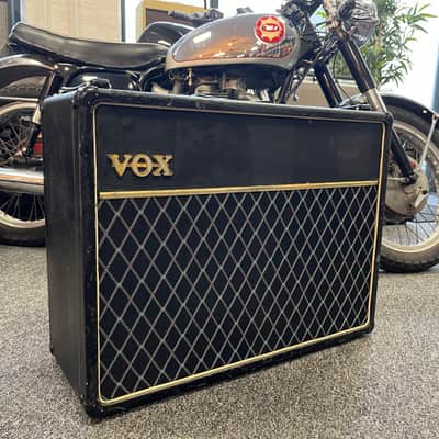 Vox AC-30/6 Twin 3-Channel 30-Watt 2x12" Guitar Combo 1963 - 1965 - Black with Brown Diamond Cloth image 2