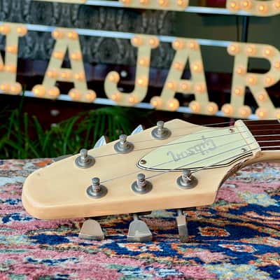 1982 Gibson Flying V Alpine White image 12