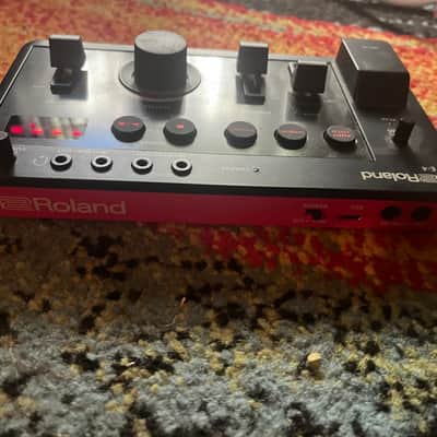 Roland E-4 AIRA Compact Voice Tweaker 2022 - Present - Black image 3