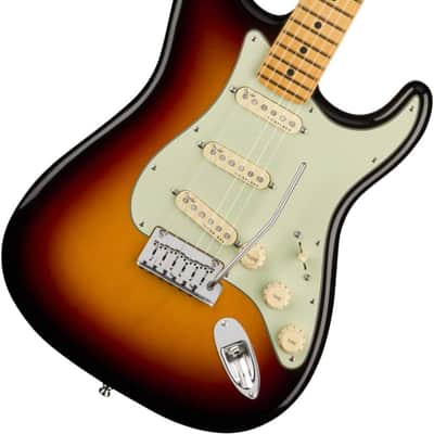Fender American Ultra Stratocaster with Maple Fretboard 2019 - Present - Ultraburst image 3