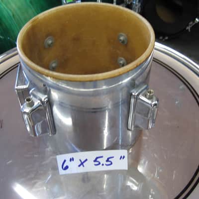 Pearl 6X5.5 & 10X6.5 Fiberglass Concert Toms w/mount 70's - 80's chrome image 3