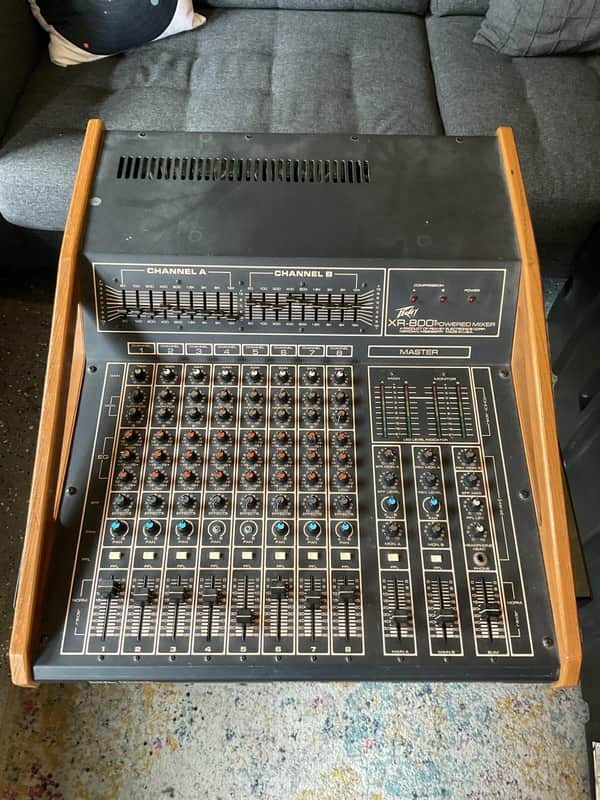 Peavey xr-800 powered mixer image 1