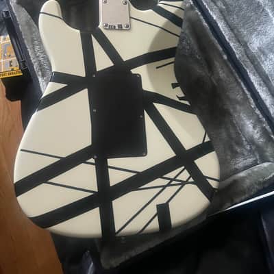 EVH Striped Series Electric Guitar 2013 - White with Black Stripes**ERUPTION!** image 13