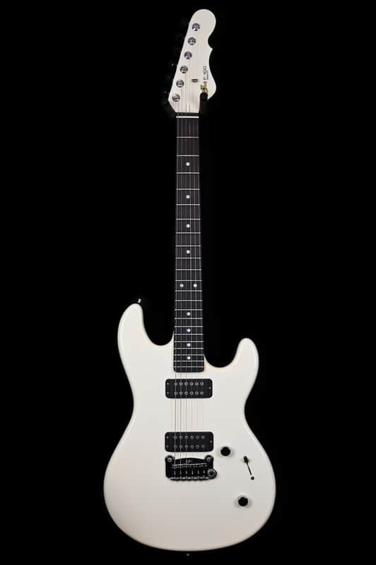 G&L F-100 30th Anniversary from 2011 in White with original Hardcase image 1