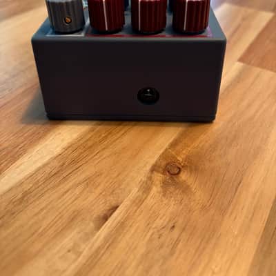 JHS Colour Box V2 10th Anniversary Preamp Pedal 2025 - Grey image 6