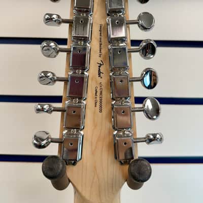 Squier Paranormal Jazzmaster® XII, Laurel Fingerboard, Mint Pickguard, Lake Placid Blue image 6