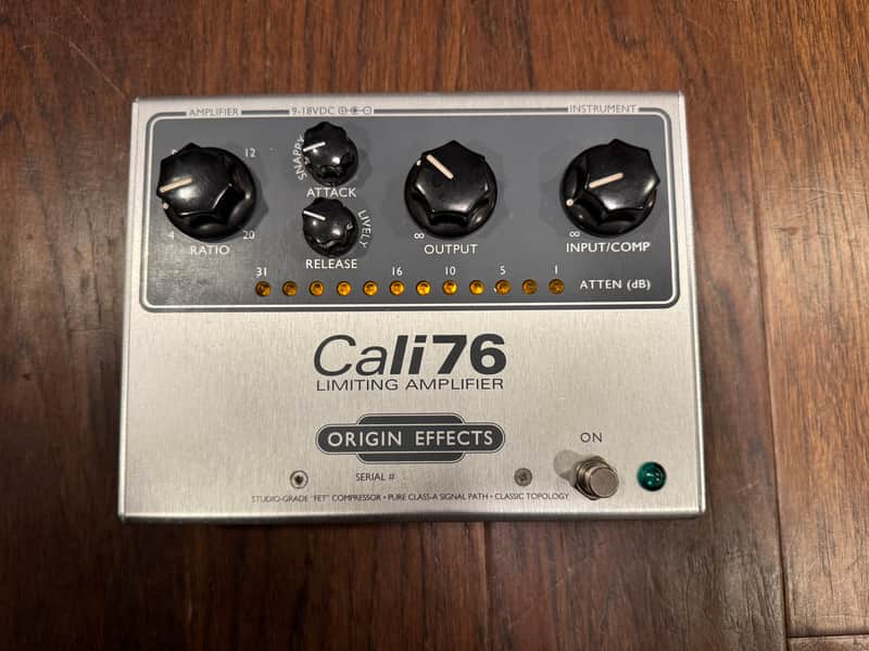Origin Effects Cali76TX Standard Limiting Amplifier 2010s - Silver