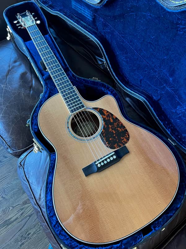 Larrivee Spruce / Mahogany LV-05 E 2015 image 1
