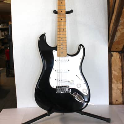 2000 Fender American Standard Stratocaster Black With Hard Shell Case🟢 image 1