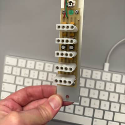 STS Serge Modular M-Class Obelisk power distributor image 2