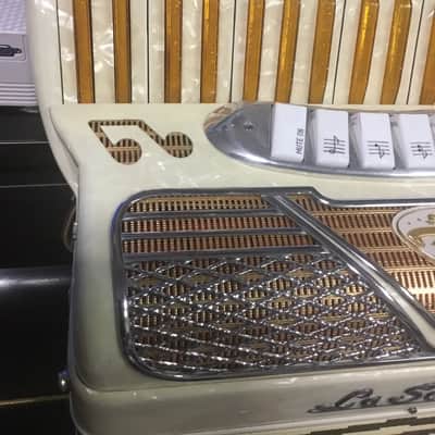 La scala  Accordion image 2