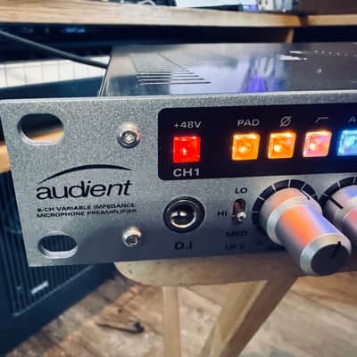 Audient ASP880 8-Channel Microphone Preamplifier and A/D Converter 2010s - Silver image 3
