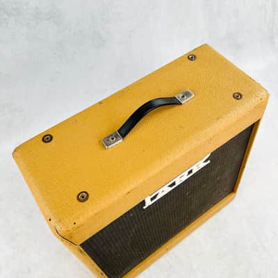 Park 1231 Vintage L.E. 20w 1x12" Combo Amplifier 240v 1979 - Brown image 2
