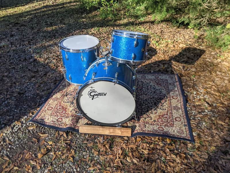 Gretsch Early '60s Round Badge Kit 12-16-20 1960 Blue Sparkle image 1