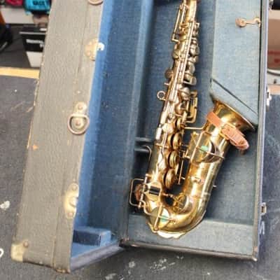 Vintage Buescher Curved Soprano Sax with orig case image 1