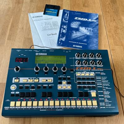 Yamaha RM1x Sequence Remixer 2000s - Blue image 1