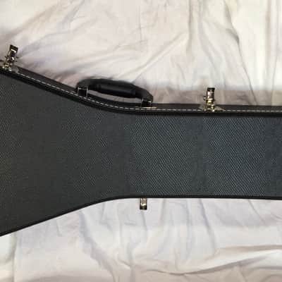 1991 Gibson Flying V Black & white image 9