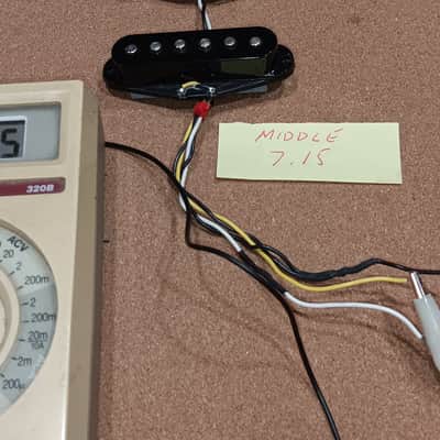 Fender Squire Buddy Guy Pickups image 3