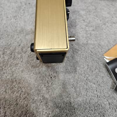 Way Huge WHE103 Saffron Squeeze Compressor MkII 2015 - 2021 - Gold image 6