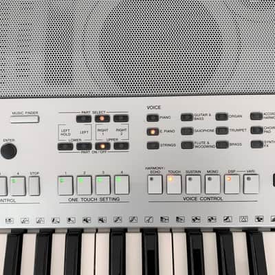 Yamaha PSR-S700 61-Key Arranger Workstation✅ RARE from 2000s✅ Professional Synthesizer / Keyboard ✅ Cleaned & Full Checked image 6