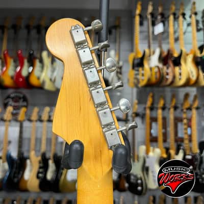 Fender Vintage Hot Rod 57 Stratocaster Black + Noiseless Br ID Ge + S1 Switch image 9