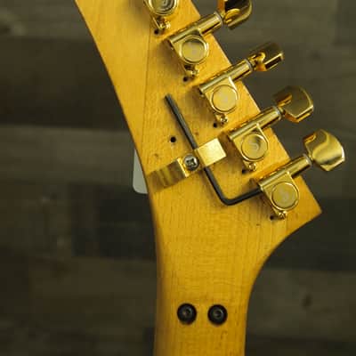 Kramer Baretta 1985 Candy Apple Red image 10