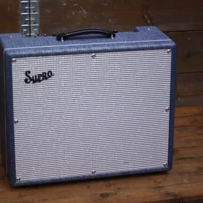 Supro Rythm Master 1675RT Euro 220V - Blue image 2