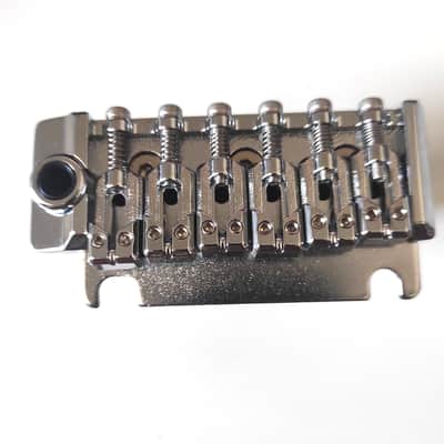 Strat style chrome tremolo 56mm, 2 points, innovative saddles image 2