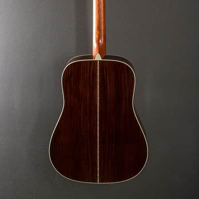 Martin New for 2025 D-28 Left Hand - Gloss Natural image 5
