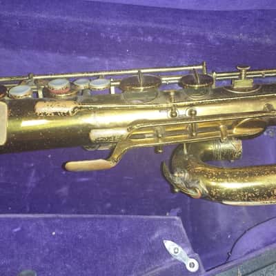 C.G. Conn Baritone Saxophone Sax Elkhart, Indiana Vintage 1932 with Hardshell Case image 6