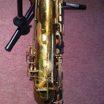 Buescher Saxophone Aristocrat #255xxx Gold lacquer finish image 7