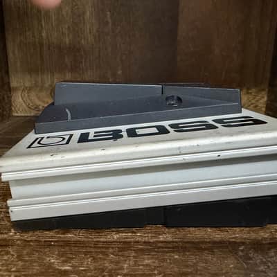 Boss FS-5U Non-latching Footswitch 2007 - Present - Gray image 3
