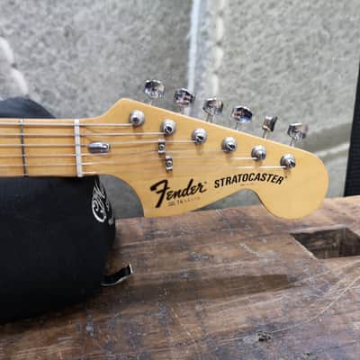 Fender Stratocaster 1976 Mocha image 3