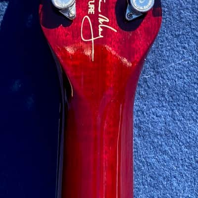 Guild Brian May Signature 1993 - Red see trough body image 16
