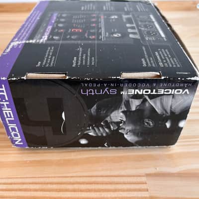 TC Helicon VoiceTone Synth in Original box with support CD, cable and Original Power Supply in Excellent Condition image 19