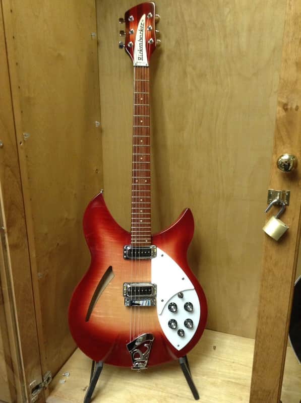Rickenbacker 330 1990 - 1999 Red Bild 1