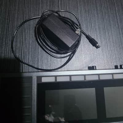 Native Instruments Maschine Plus Standalone Production System image 4