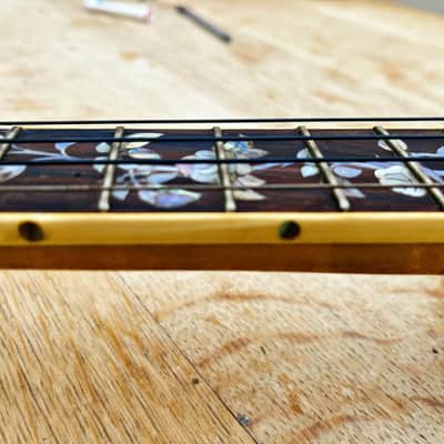 Immagine A Rare Eric Beharrell Baritone ukulele -2007 - 19