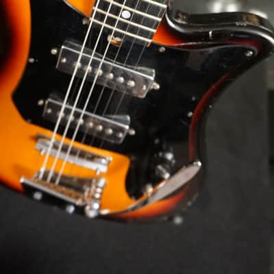 Harmony 2P90 w/ Whammy 70s - Sunburst Electric Guitar w/ Gig Bag image 5