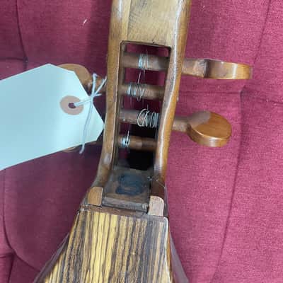Dulcimer W/ Hearts and Violin Pegs - Natural image 6