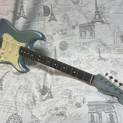 2005 Fender FSR Deluxe Vintage Player ‘62 Stratocaster Ice Blue Metallic Thin Skin Lacquer Matching Headstock 22 Frets Wildwood Spec ARVI Reissue RARE! image 16