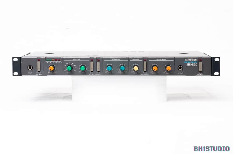 Boss DE-200 Digital Delay | Reverb