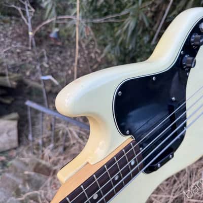 1978 Fender Musicmaster Bass - White - One Owner - Perfect! - OHSC image 9