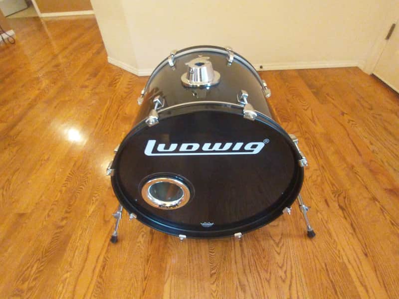 Ludwig Accent series 22 round x 18 inch bass drum gloss black kickport cone very clean! image 1