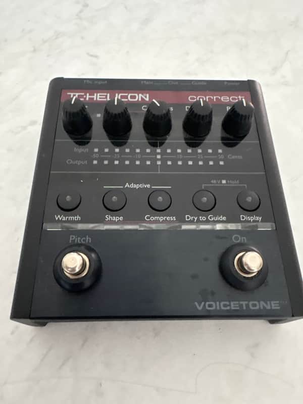 TC Helicon VoiceTone Correct 2007 - 2010 - Black image 1