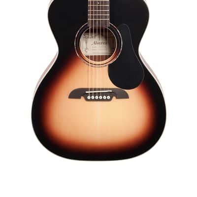Alvarez RF26SSBAGP Orchestra Model Acoustic Guitar Pack Sunburst image 3