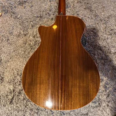 Taylor 712ce 12-Fret with V-Class Bracing - Natural image 4